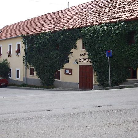 Hotel Retel Vitez Vendeghaz Sárospatak Zewnętrze zdjęcie