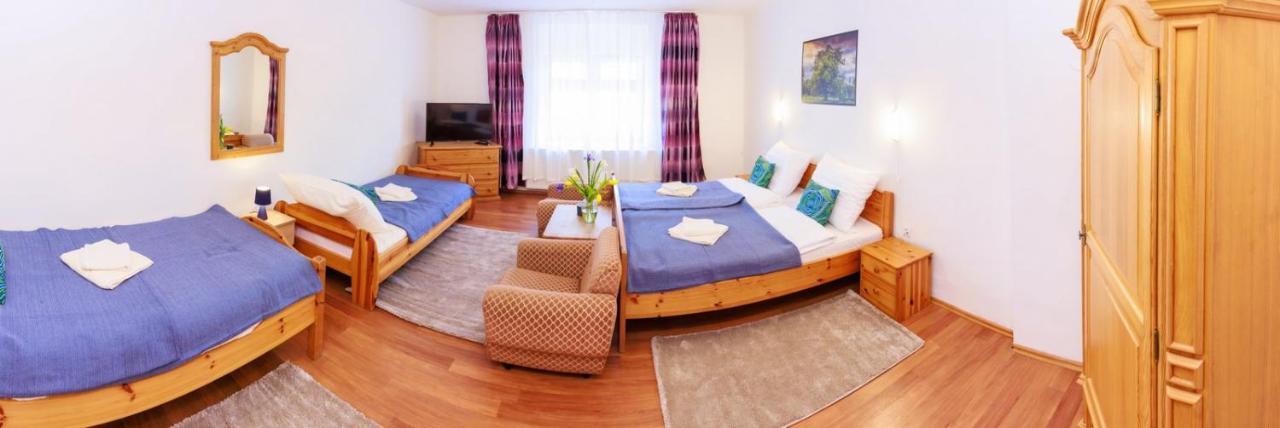 Hotel Retel Vitez Vendeghaz Sárospatak Zewnętrze zdjęcie