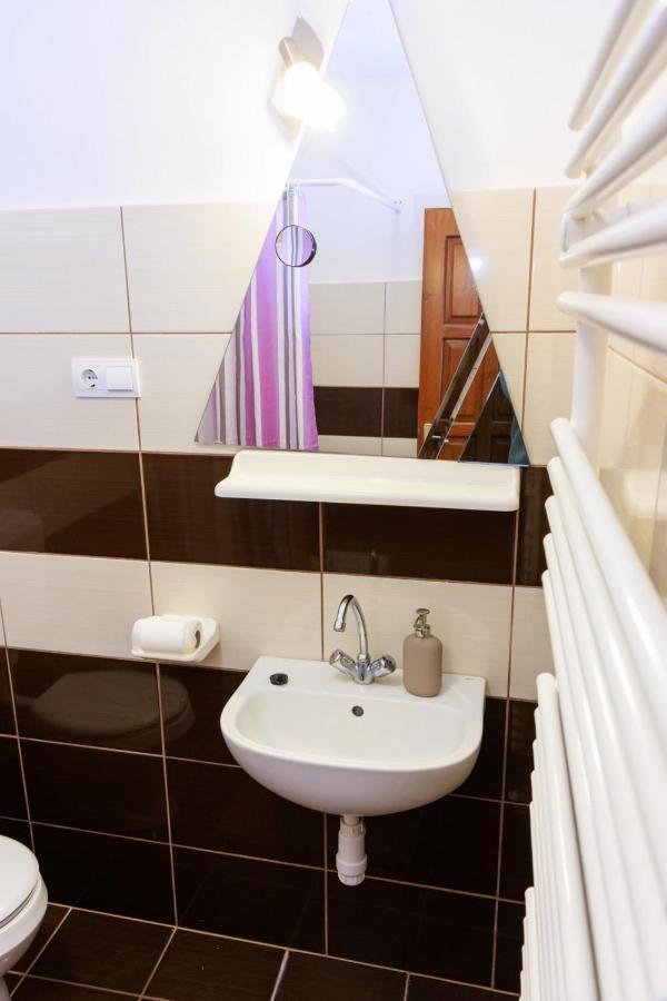 Hotel Retel Vitez Vendeghaz Sárospatak Zewnętrze zdjęcie