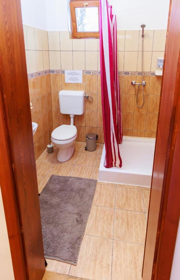 Hotel Retel Vitez Vendeghaz Sárospatak Zewnętrze zdjęcie