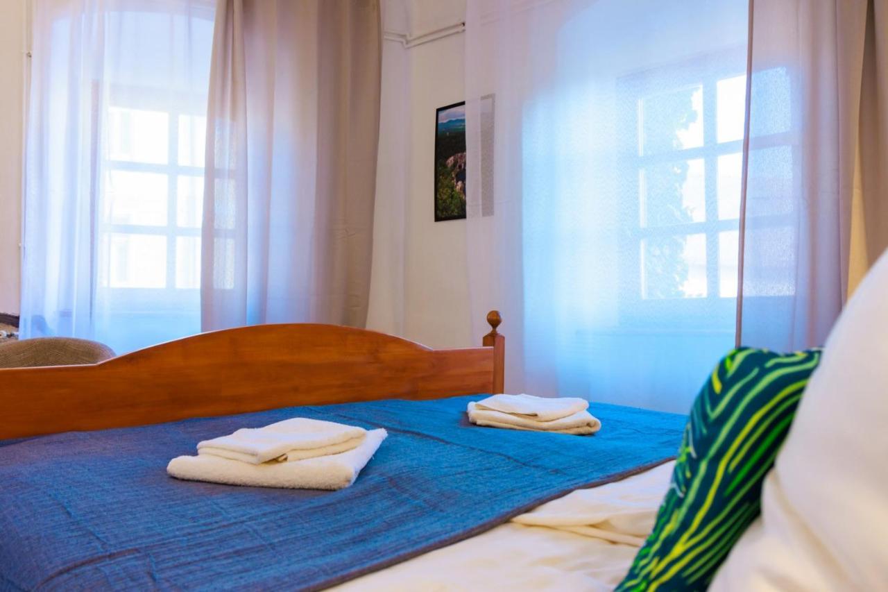 Hotel Retel Vitez Vendeghaz Sárospatak Zewnętrze zdjęcie