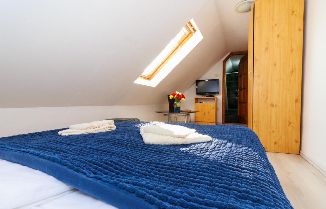 Hotel Retel Vitez Vendeghaz Sárospatak Zewnętrze zdjęcie